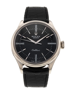 Browse our selection of automatic watches from prestigious brands such as Blancpain, Bell & Ross, Breitling and Rolex.